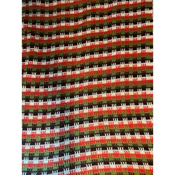 Vtg Crocheted Fringe Afghan 72"x51" Cozy Brown Orange Cream Green Grannycore MCM - Picture 6 of 7